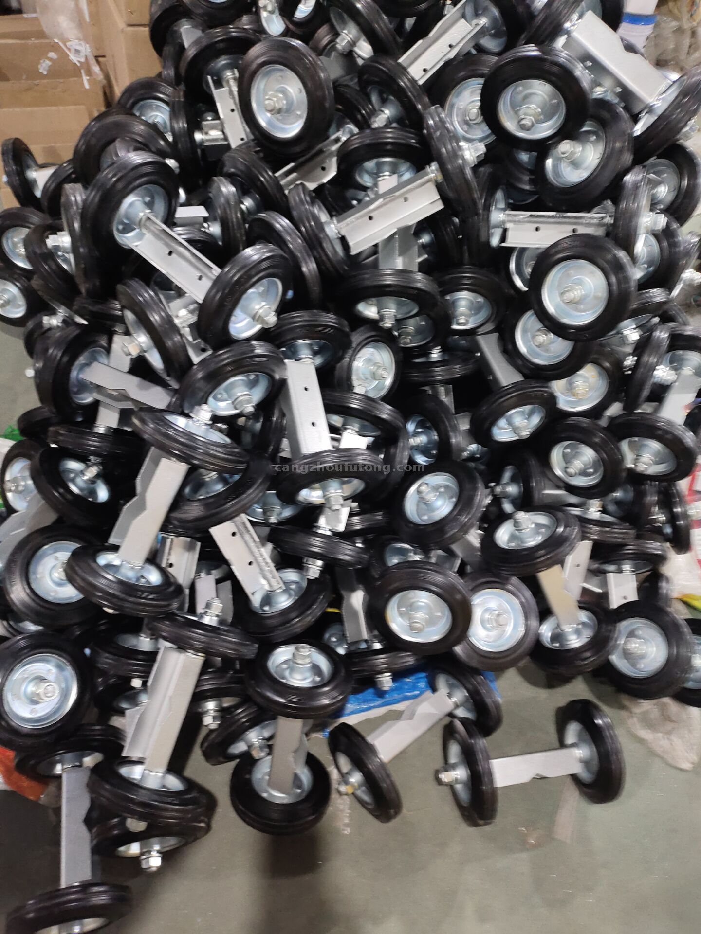 Heavy Duty Gate Caster Or Ladder Caster Spring Loaded with 4" Wheel